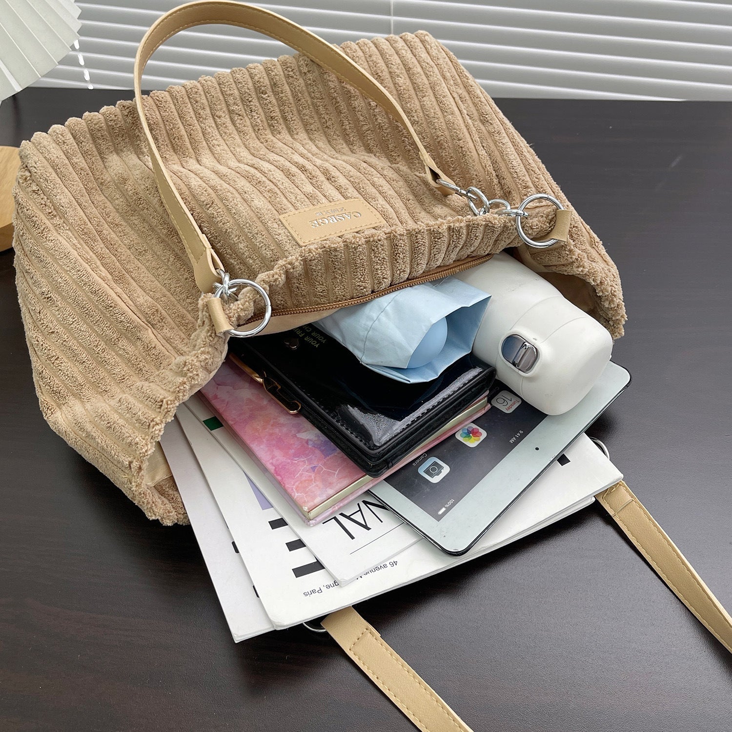 【✨Simplu și elegant! 】Julia™ | Geantă tote din catifea reiată de bumbac 👝