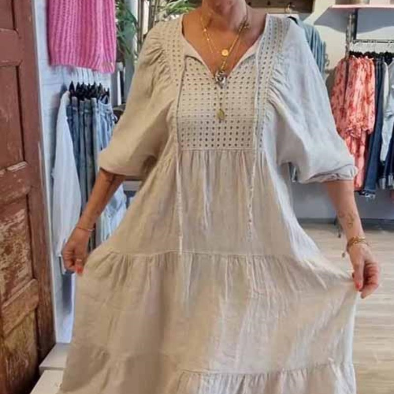 Rochie stratificată cu decolteu în V de culoare solidă